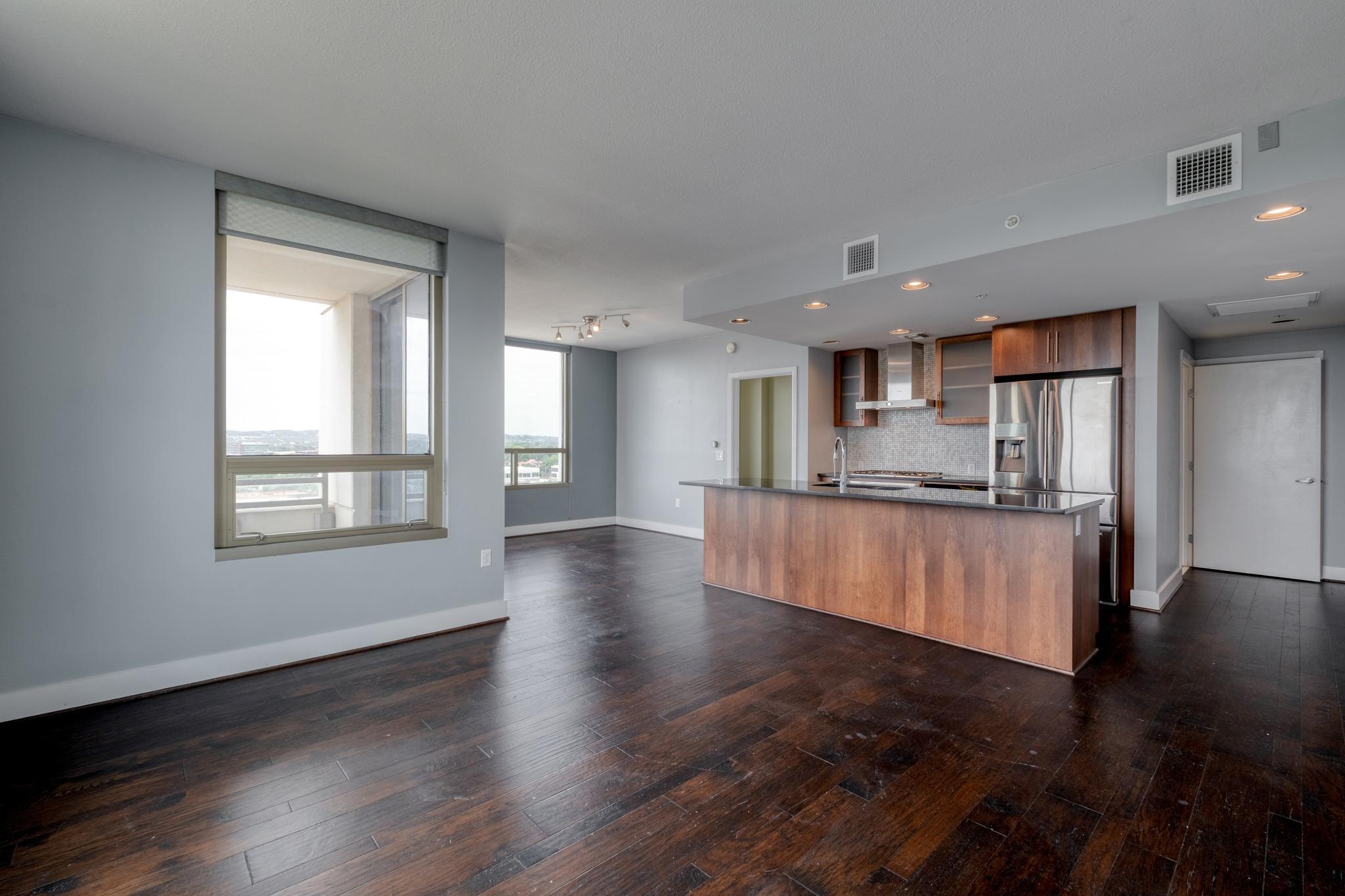 300 Bowie St # 1305, Austin, TX 78703