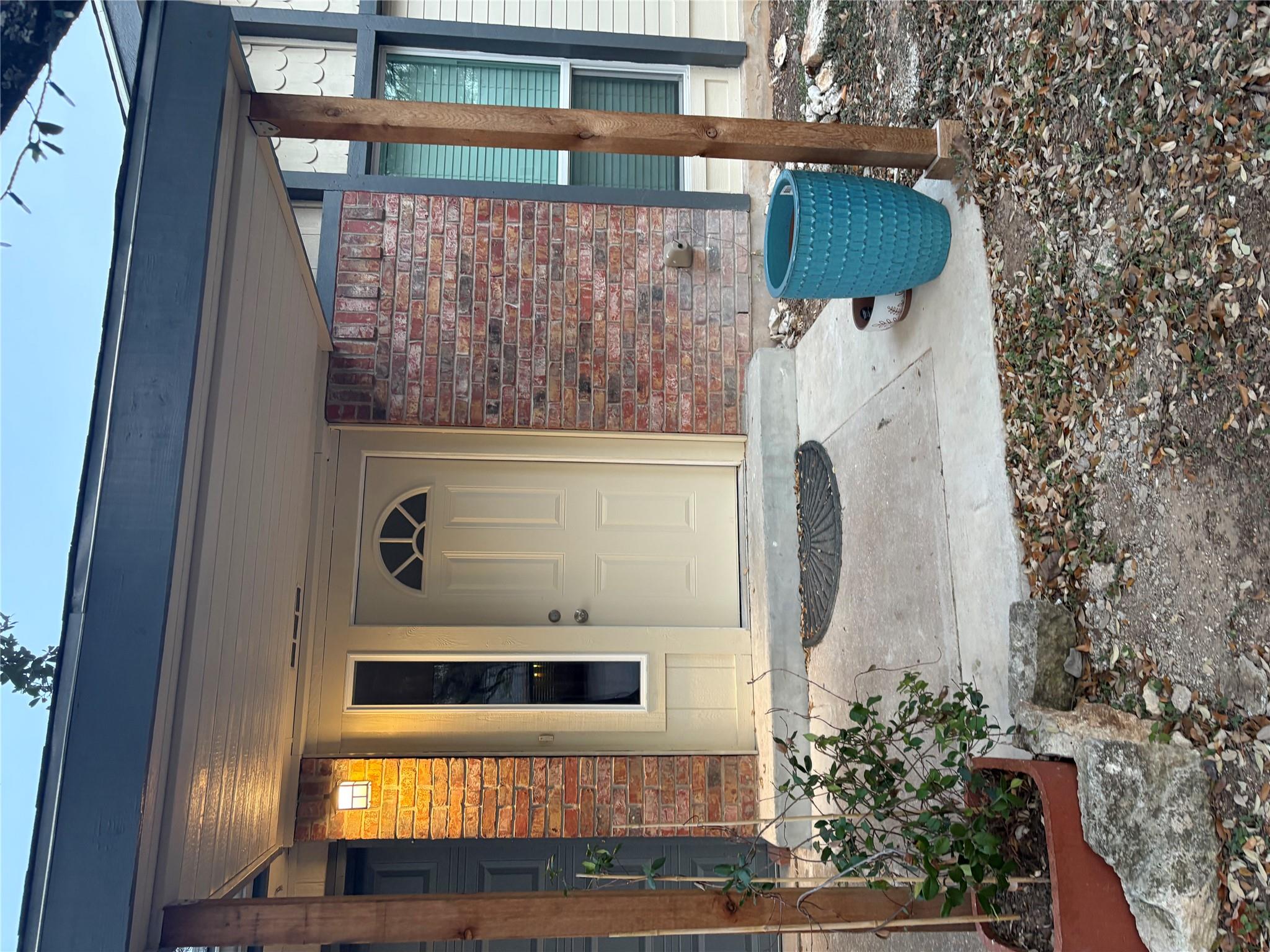 106 S Mount Rushmore Dr, Cedar Park, TX 78613