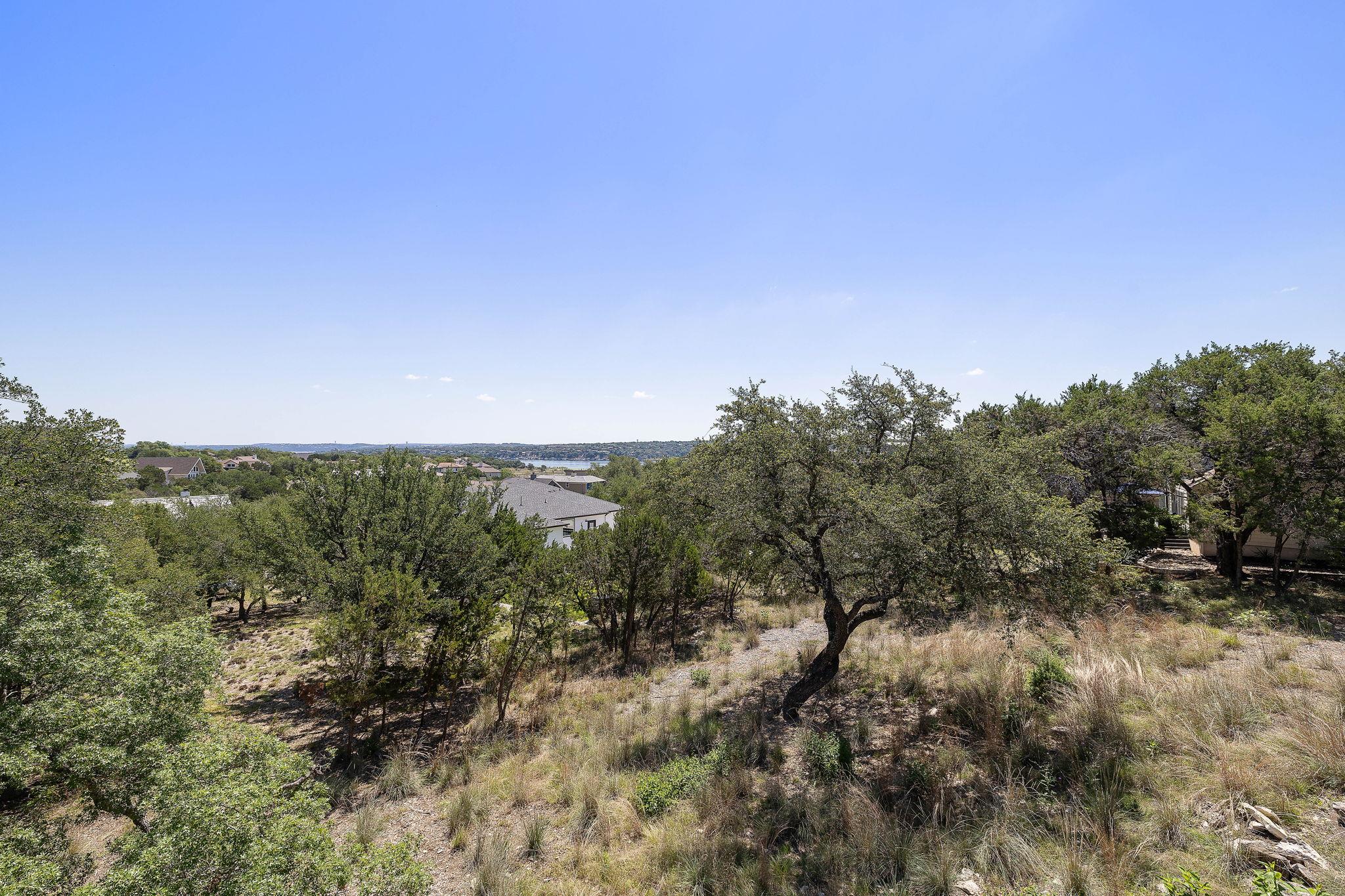 18510 Lakehead Cir, Lago Vista, TX 78645