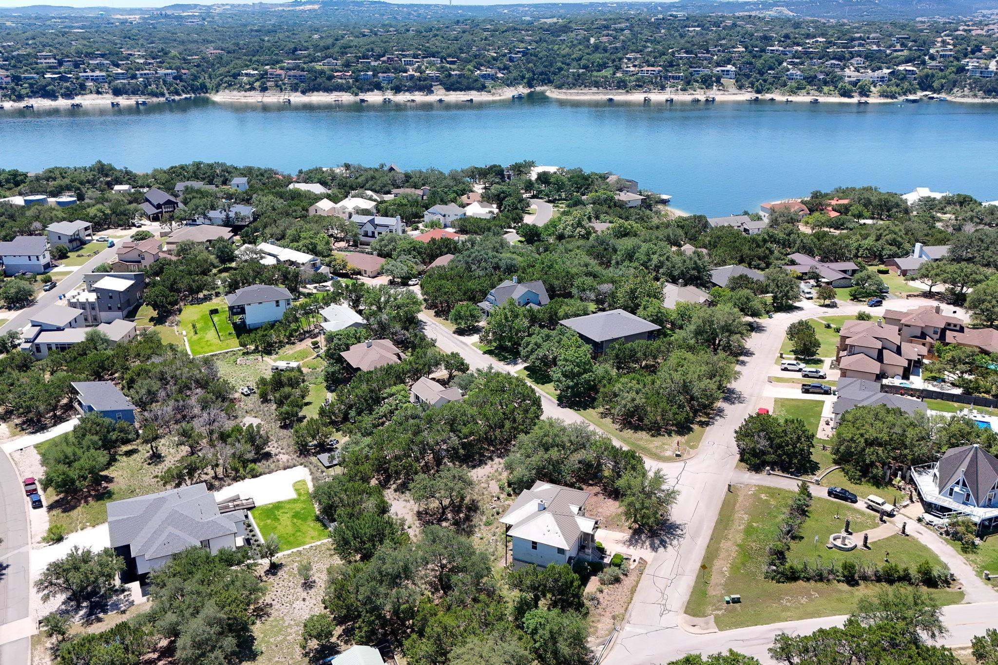 18510 Lakehead Cir, Lago Vista, TX 78645