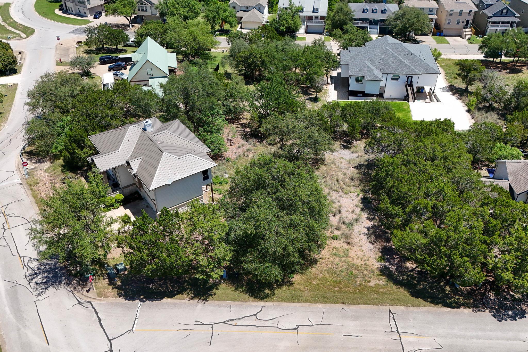 18510 Lakehead Cir, Lago Vista, TX 78645