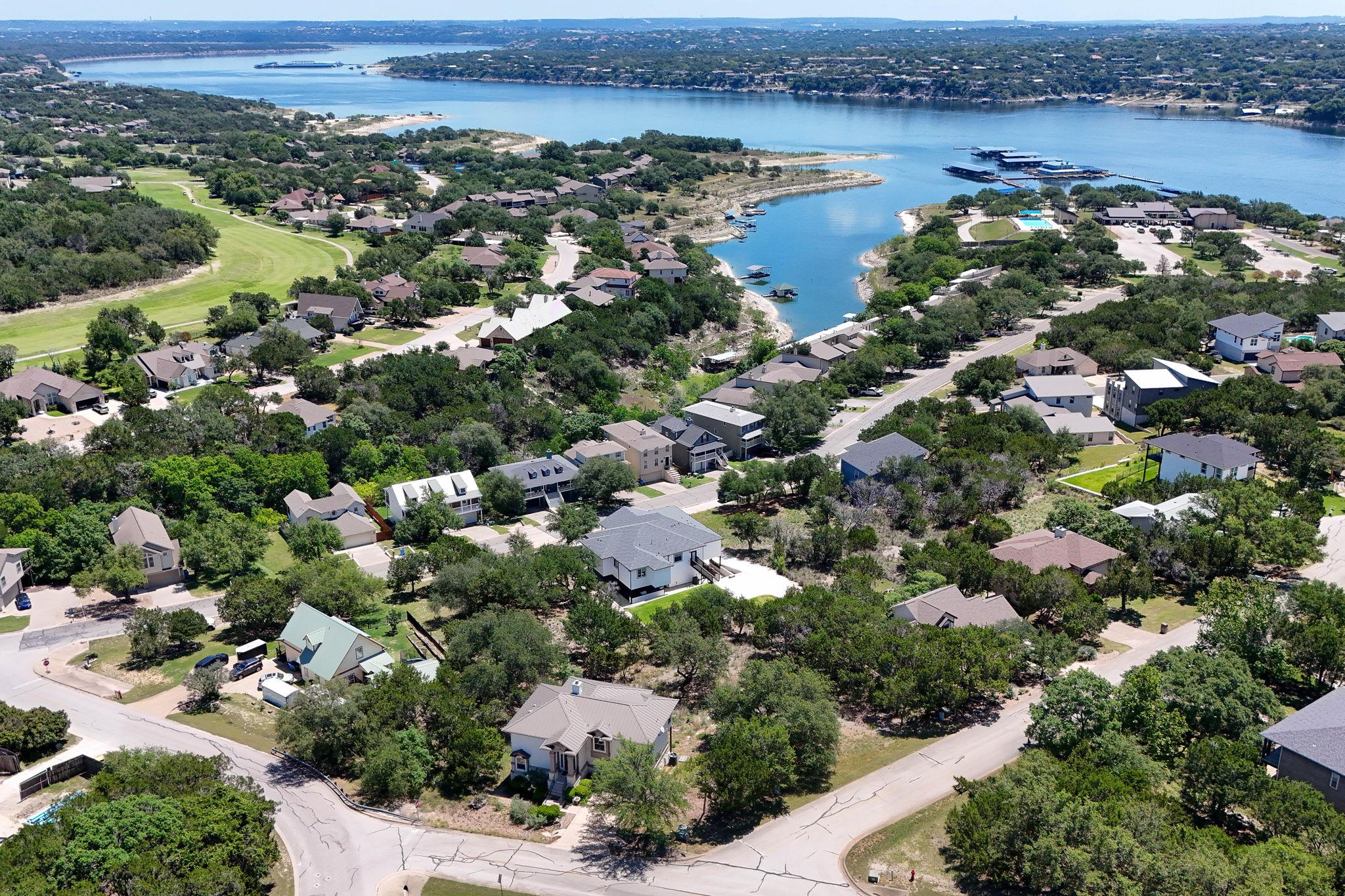 18510 Lakehead Cir, Lago Vista, TX 78645