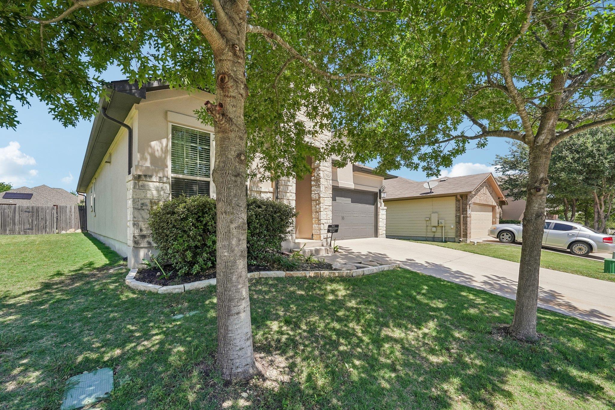 323 Quarry Ln, Liberty Hill, TX 78642