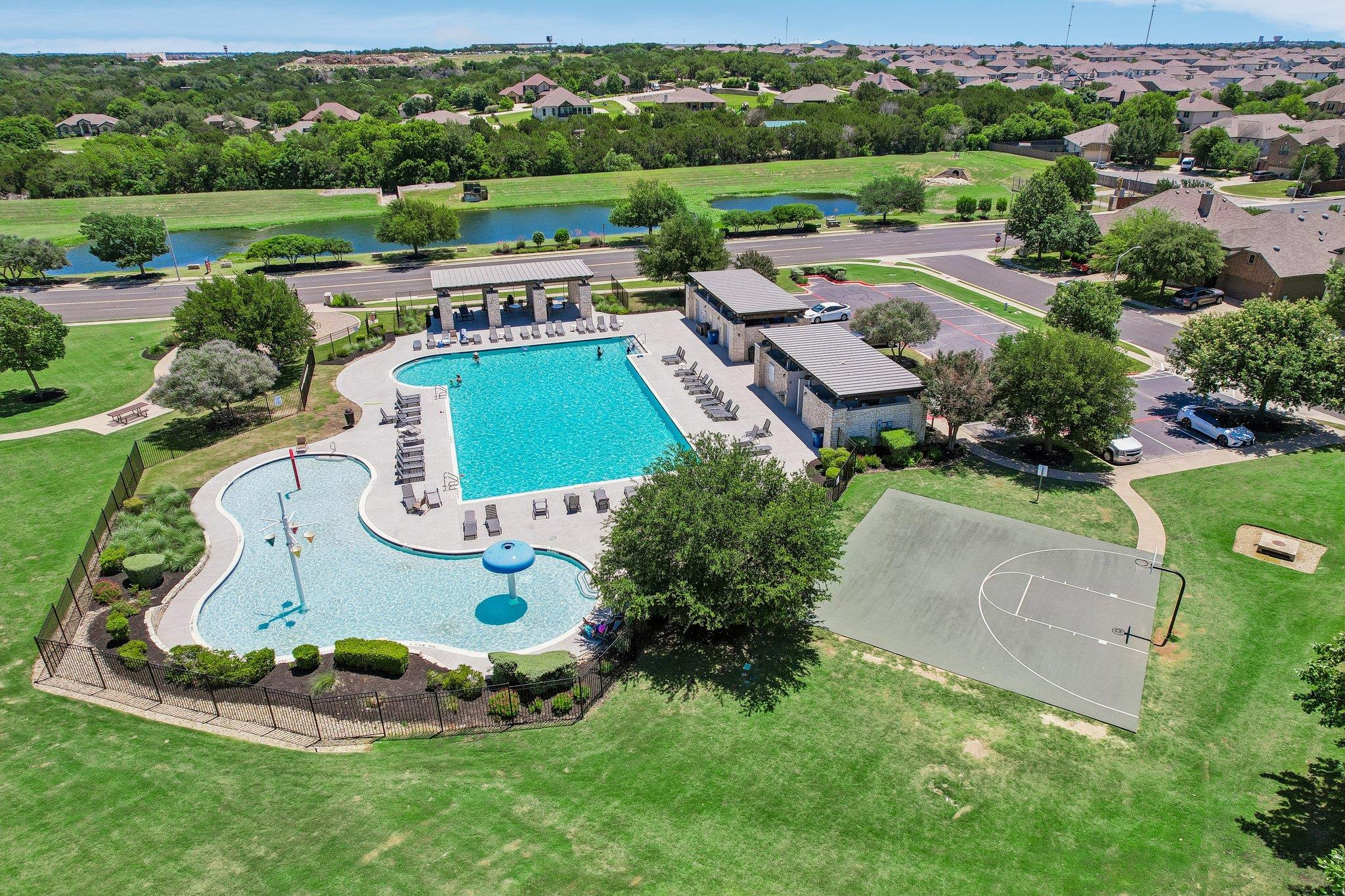 323 Quarry Ln, Liberty Hill, TX 78642