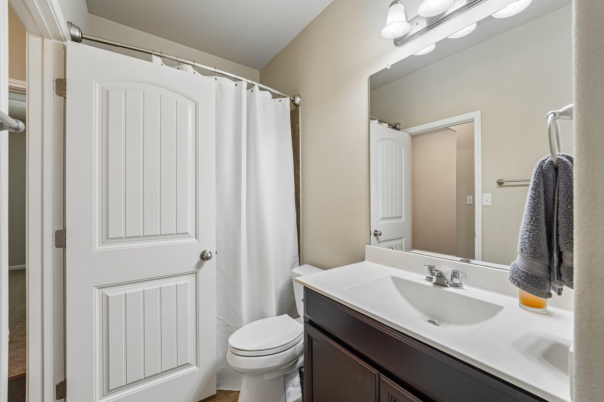 323 Quarry Ln, Liberty Hill, TX 78642