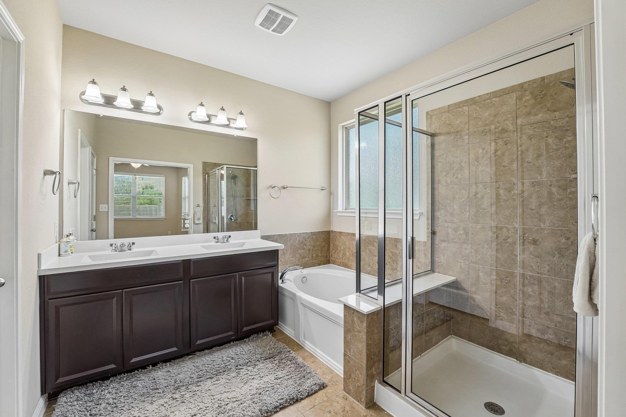 323 Quarry Ln, Liberty Hill, TX 78642