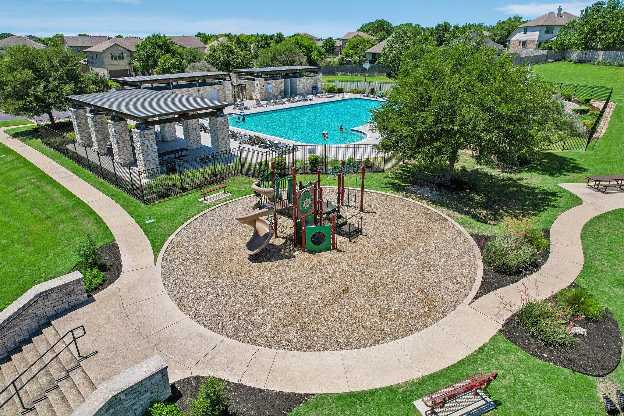 323 Quarry Ln, Liberty Hill, TX 78642