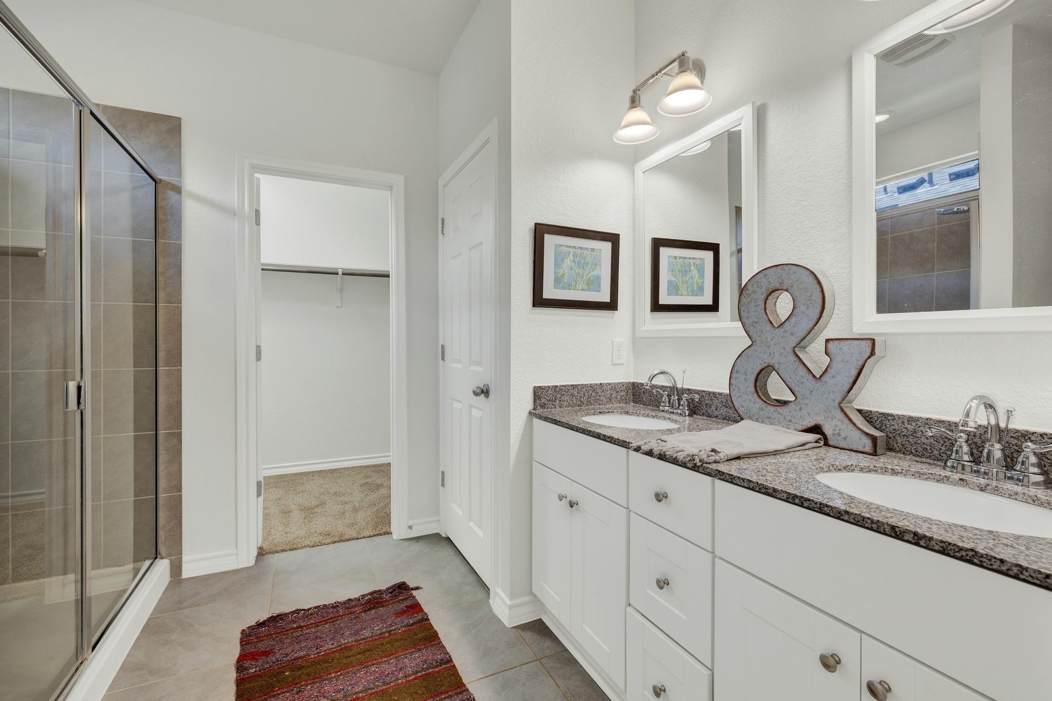 216 MARY MAX Cir, San Marcos, TX 78666