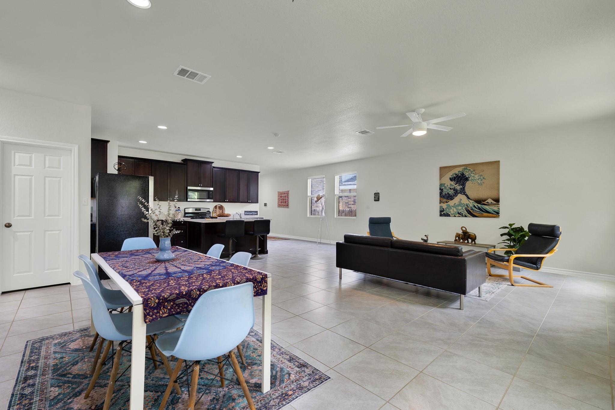 216 MARY MAX Cir, San Marcos, TX 78666