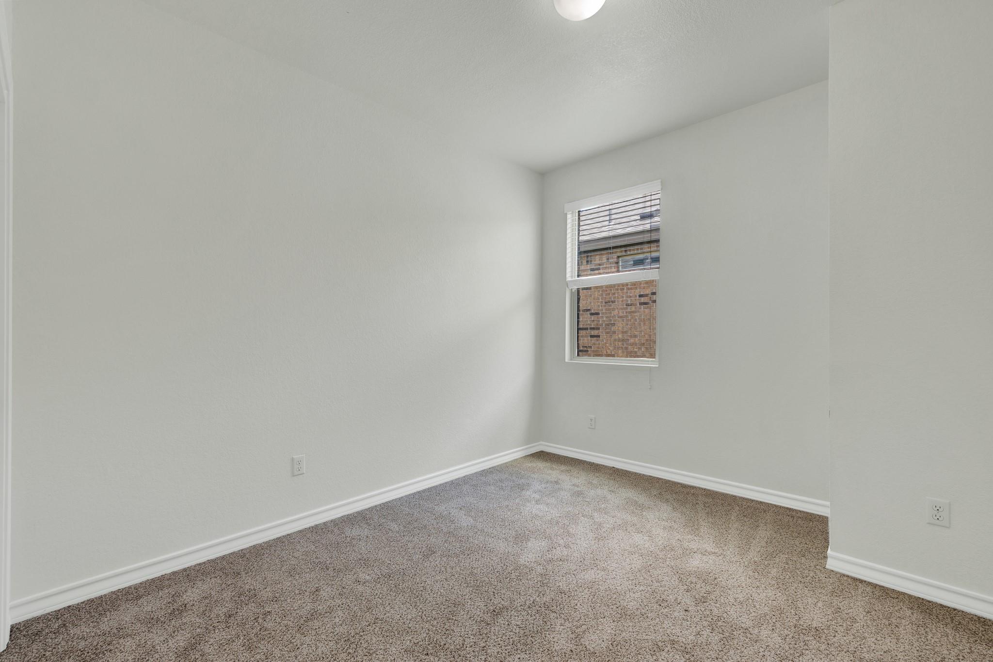 216 MARY MAX Cir, San Marcos, TX 78666