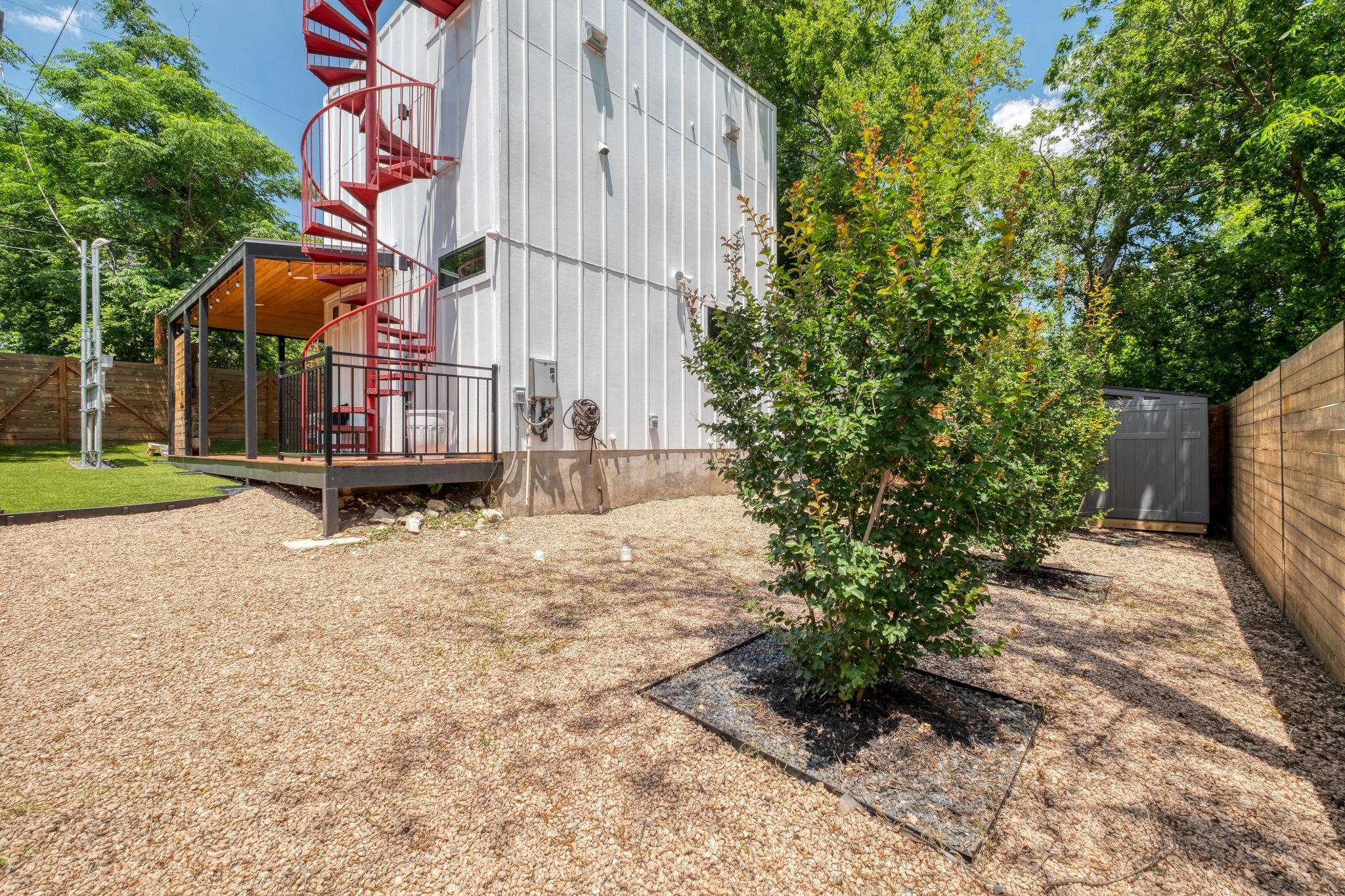 1904 E 16th St # 2, Austin, TX 78702