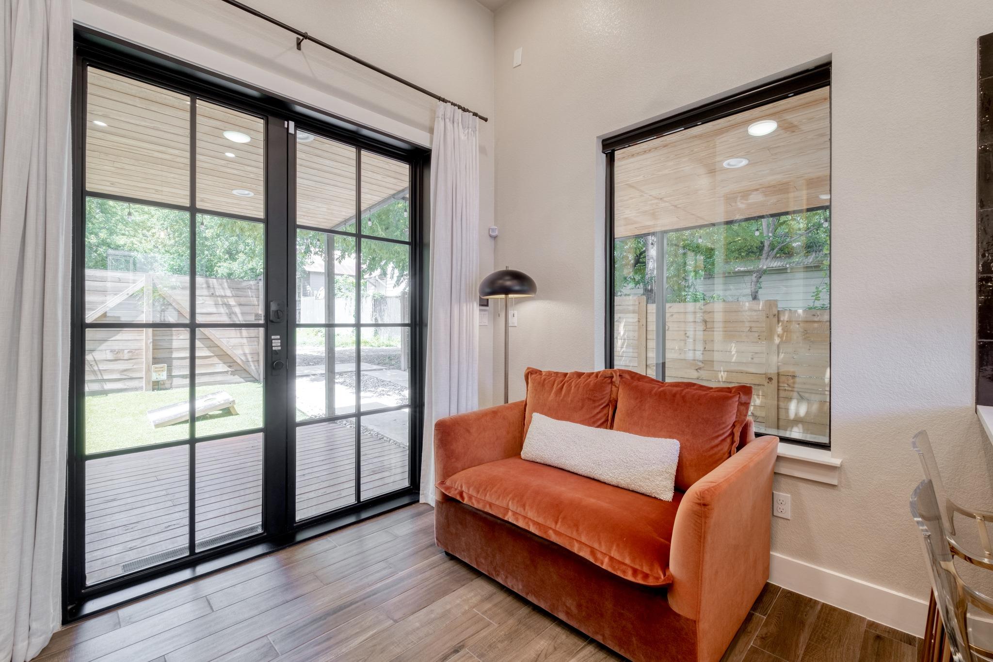 1904 E 16th St # 2, Austin, TX 78702