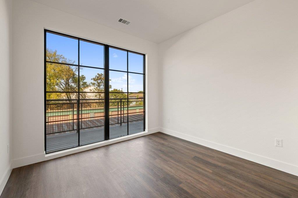 4315 S Congress Ave # 235, Austin, TX 78745