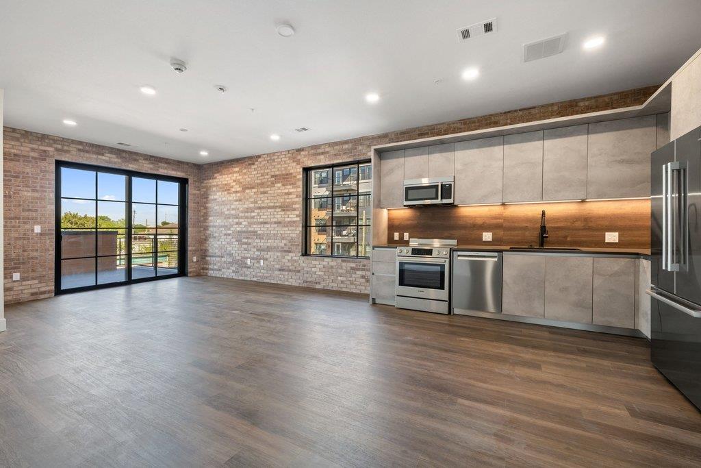 4315 S Congress Ave # 235, Austin, TX 78745