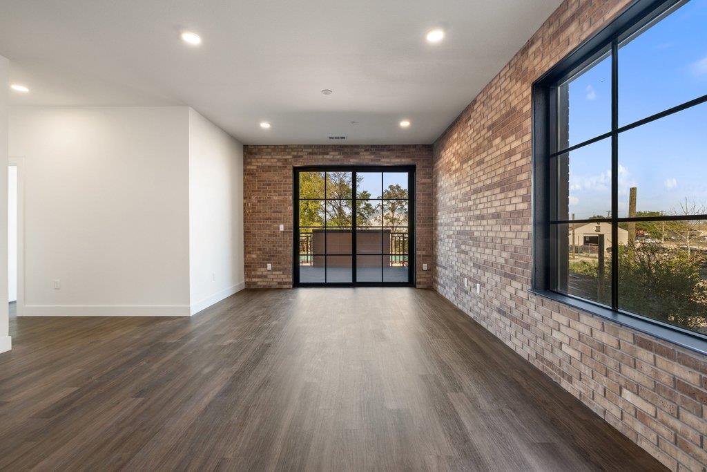 4315 S Congress Ave # 235, Austin, TX 78745