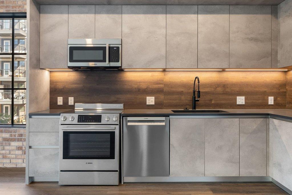 4315 S Congress Ave # 235, Austin, TX 78745