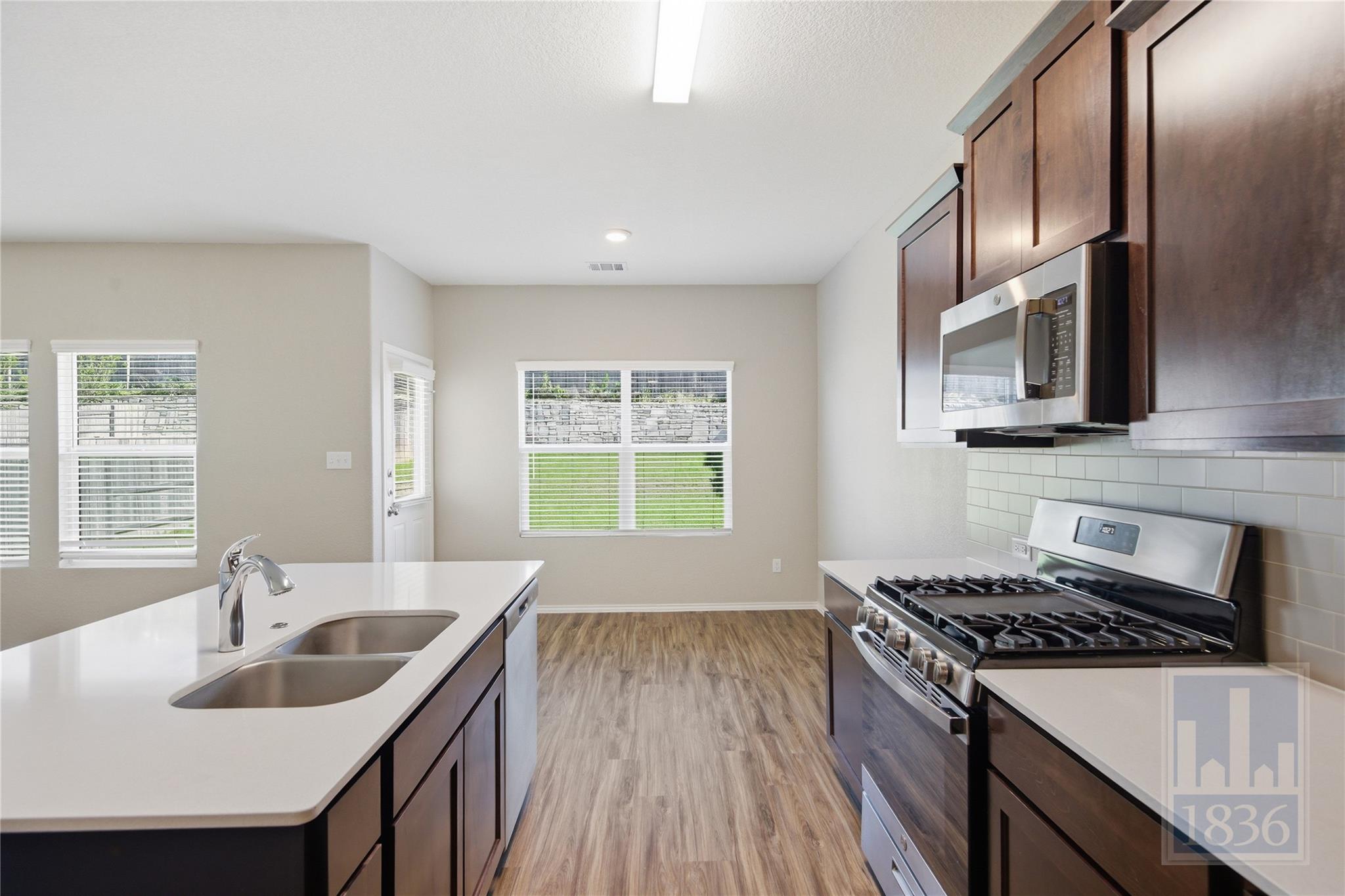 108 Wind Flower Ln, Liberty Hill, TX 78642