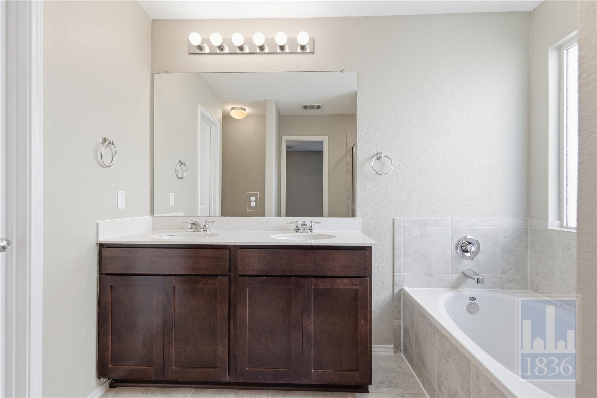 108 Wind Flower Ln, Liberty Hill, TX 78642