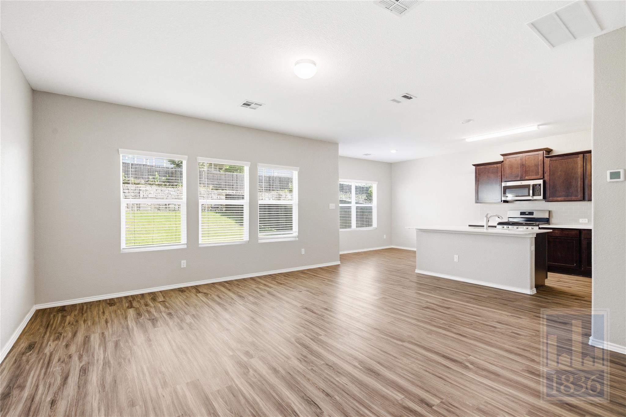 108 Wind Flower Ln, Liberty Hill, TX 78642