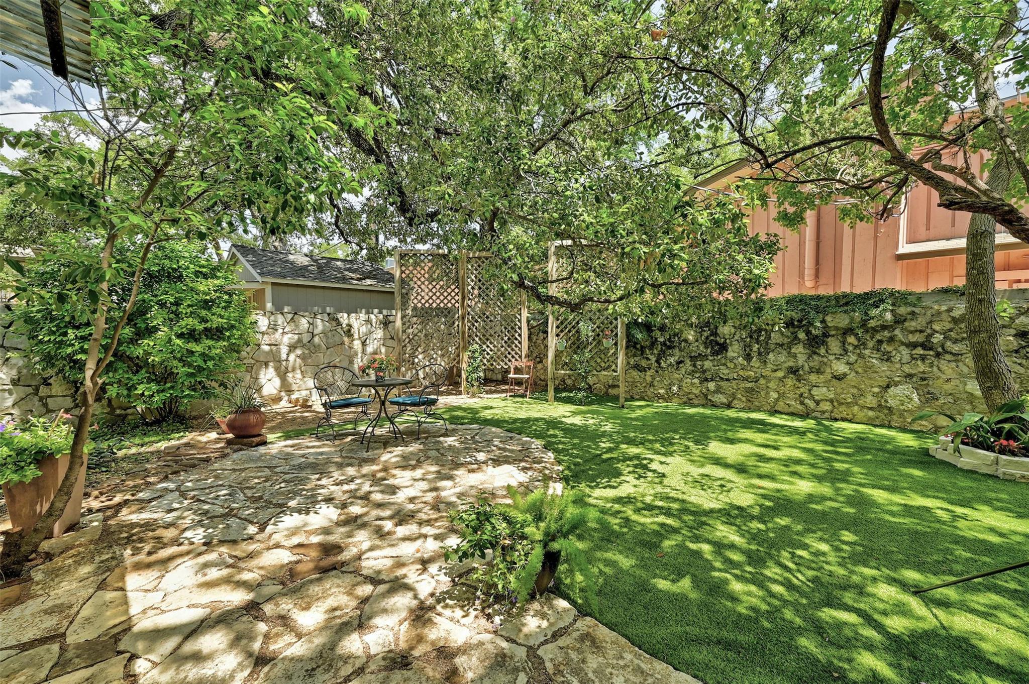 1401 Marshall Ln # B, Austin, TX 78703