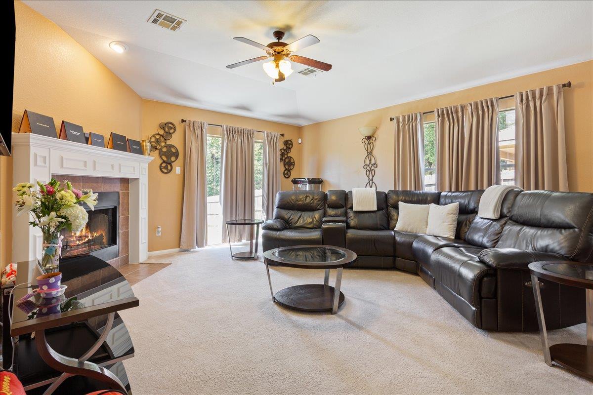 800 Cattail Cir, Harker Heights, TX 76548