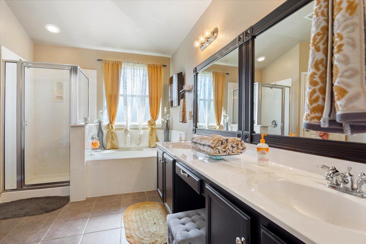 800 Cattail Cir, Harker Heights, TX 76548