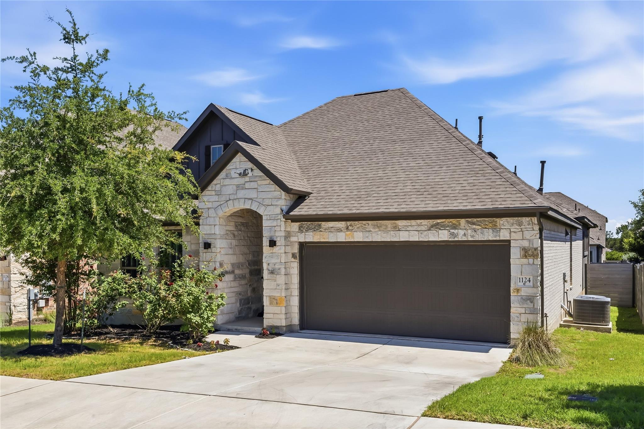 1124 Stetson Hat Trl, Georgetown, TX 78628