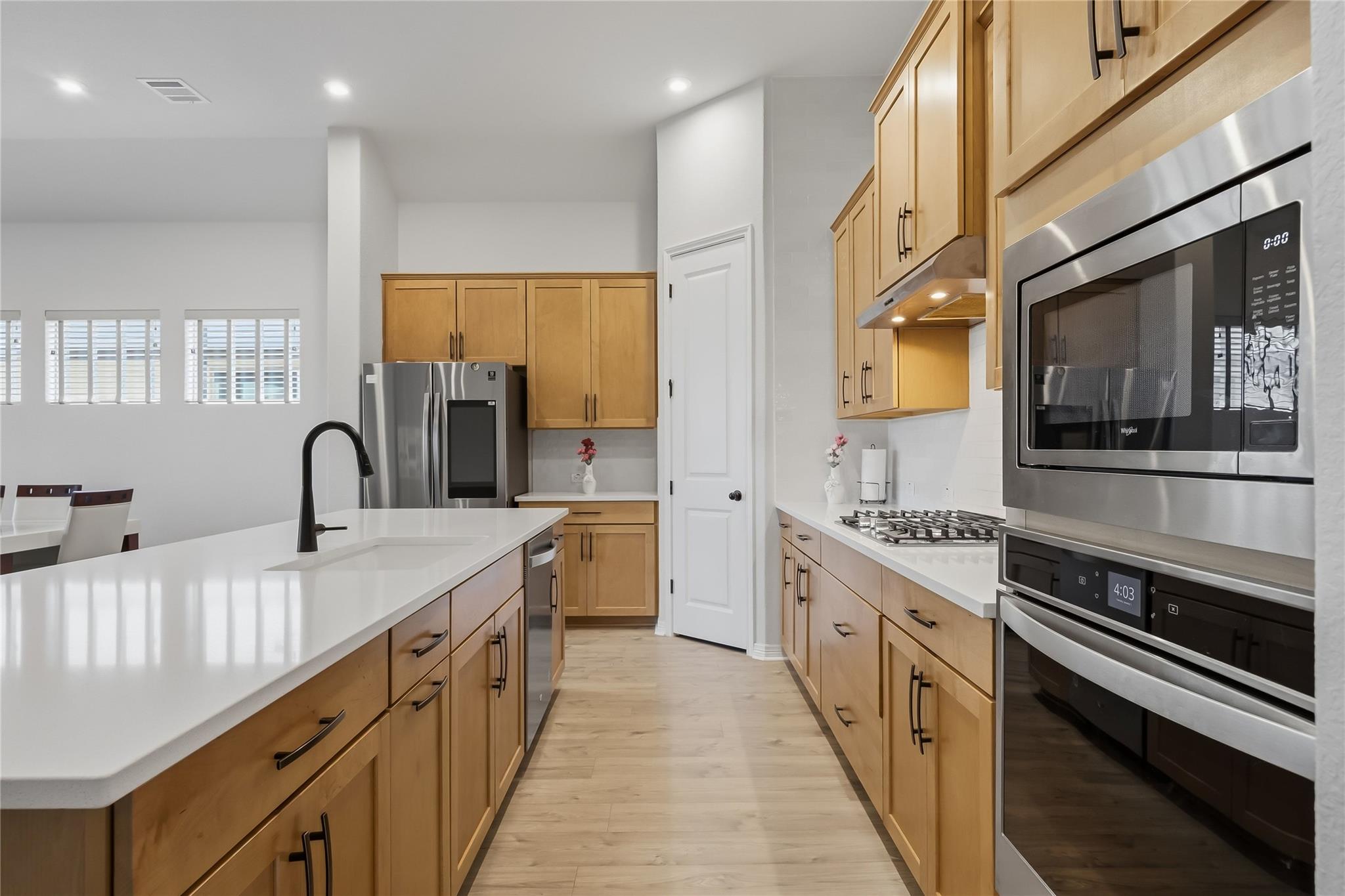1124 Stetson Hat Trl, Georgetown, TX 78628
