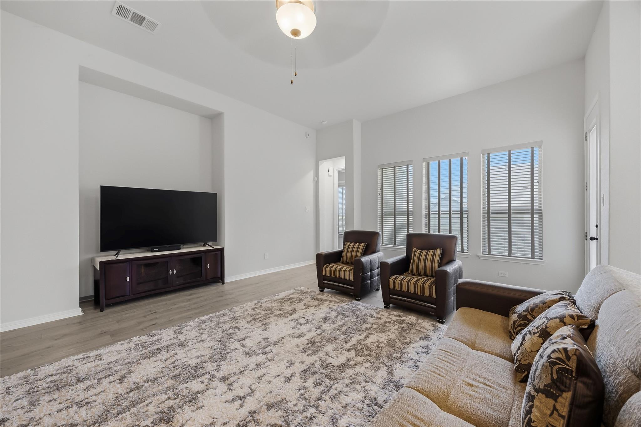 1124 Stetson Hat Trl, Georgetown, TX 78628