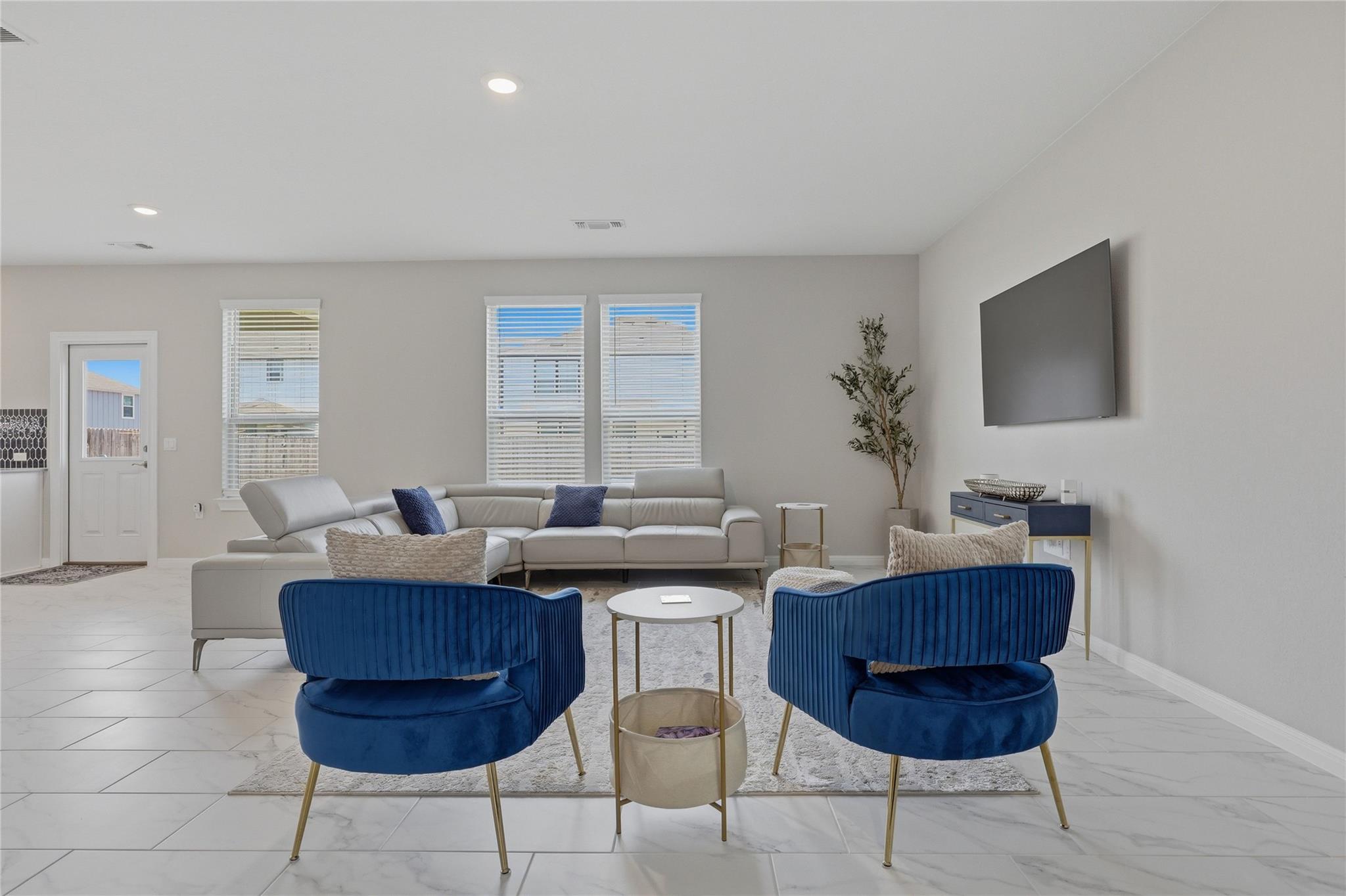 5406 Mars Ln, Austin, TX 78724