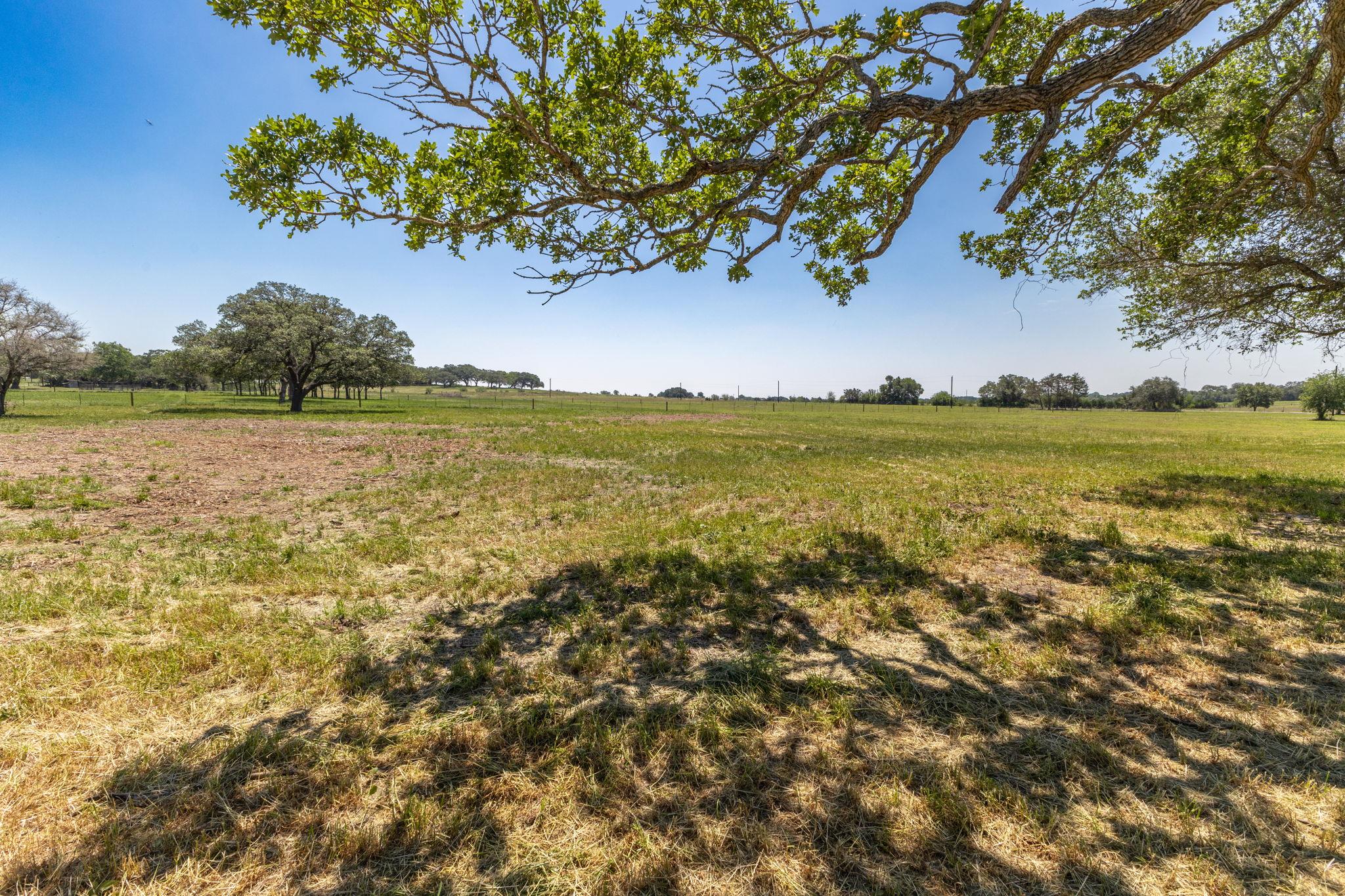 2088 (Tract #3) Baca Loop, Flatonia, TX 78941