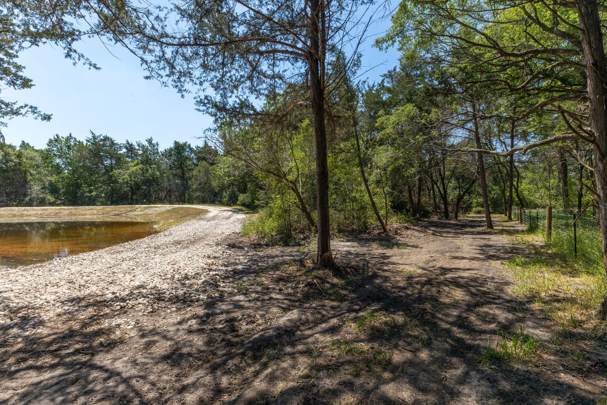 2088 (Tract #3) Baca Loop, Flatonia, TX 78941