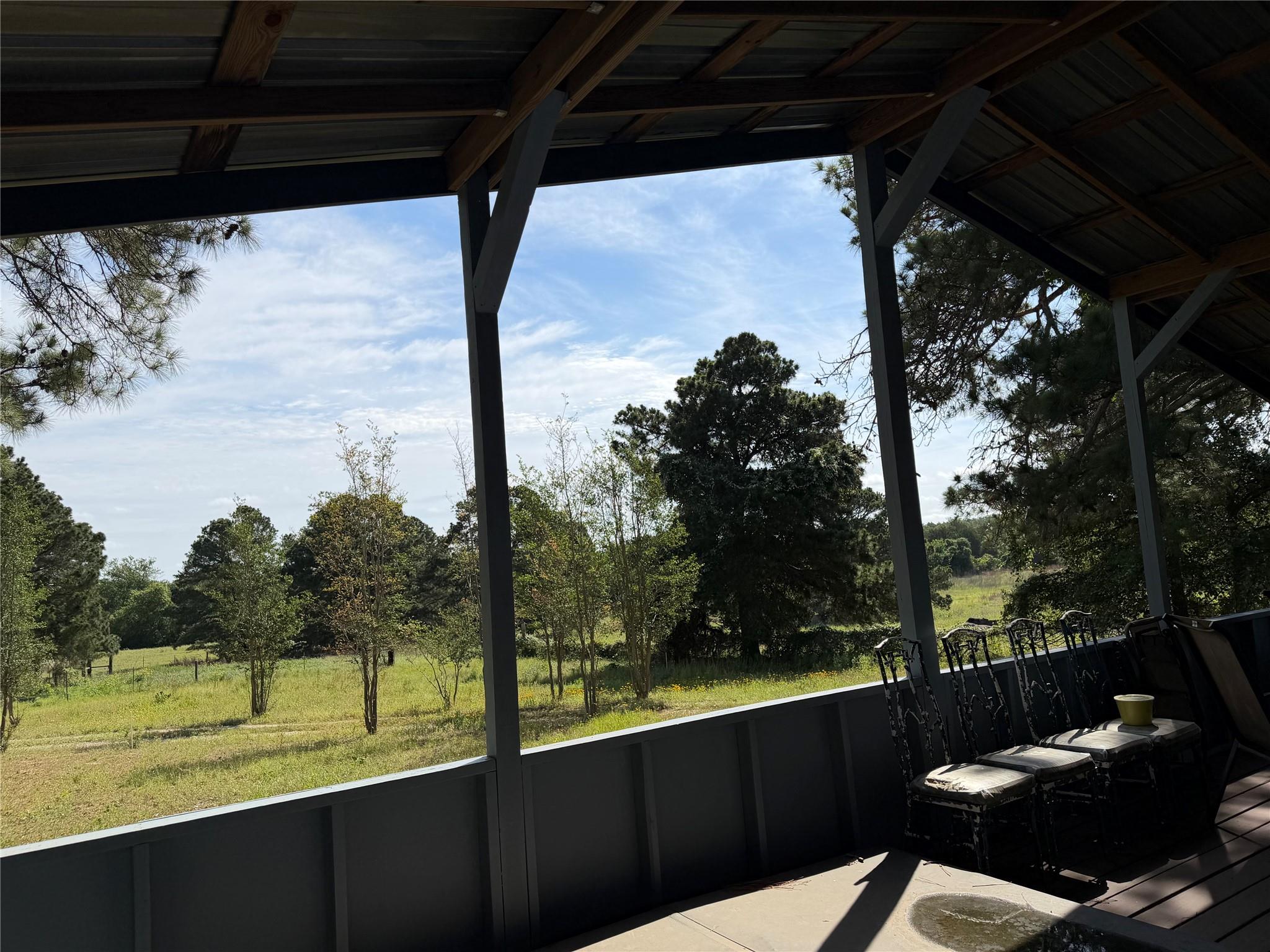 829 Old Highway 20 Highway # A, McDade, TX 78650