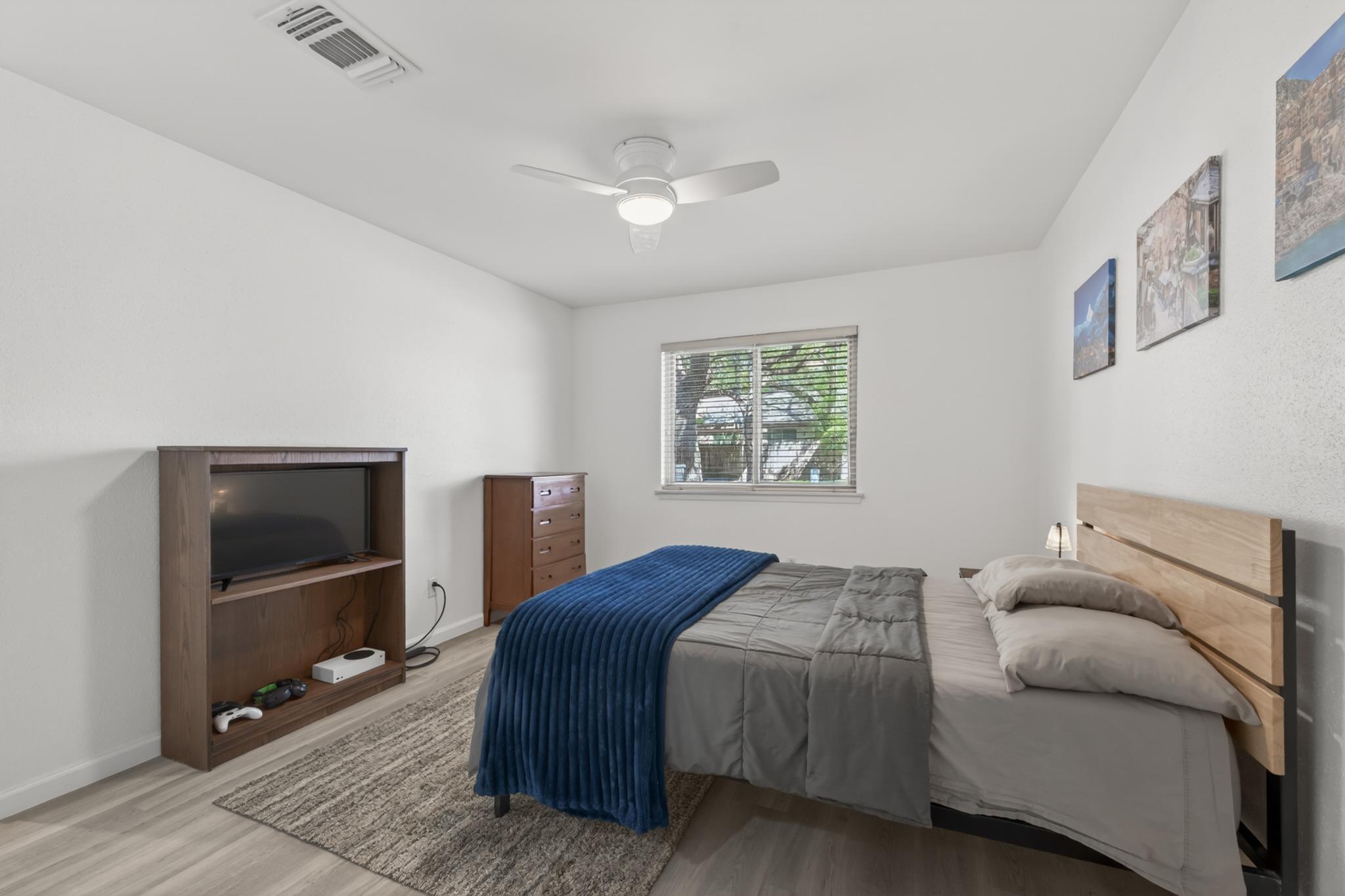 8210 Bent Tree Rd # 116, Austin, TX 78759