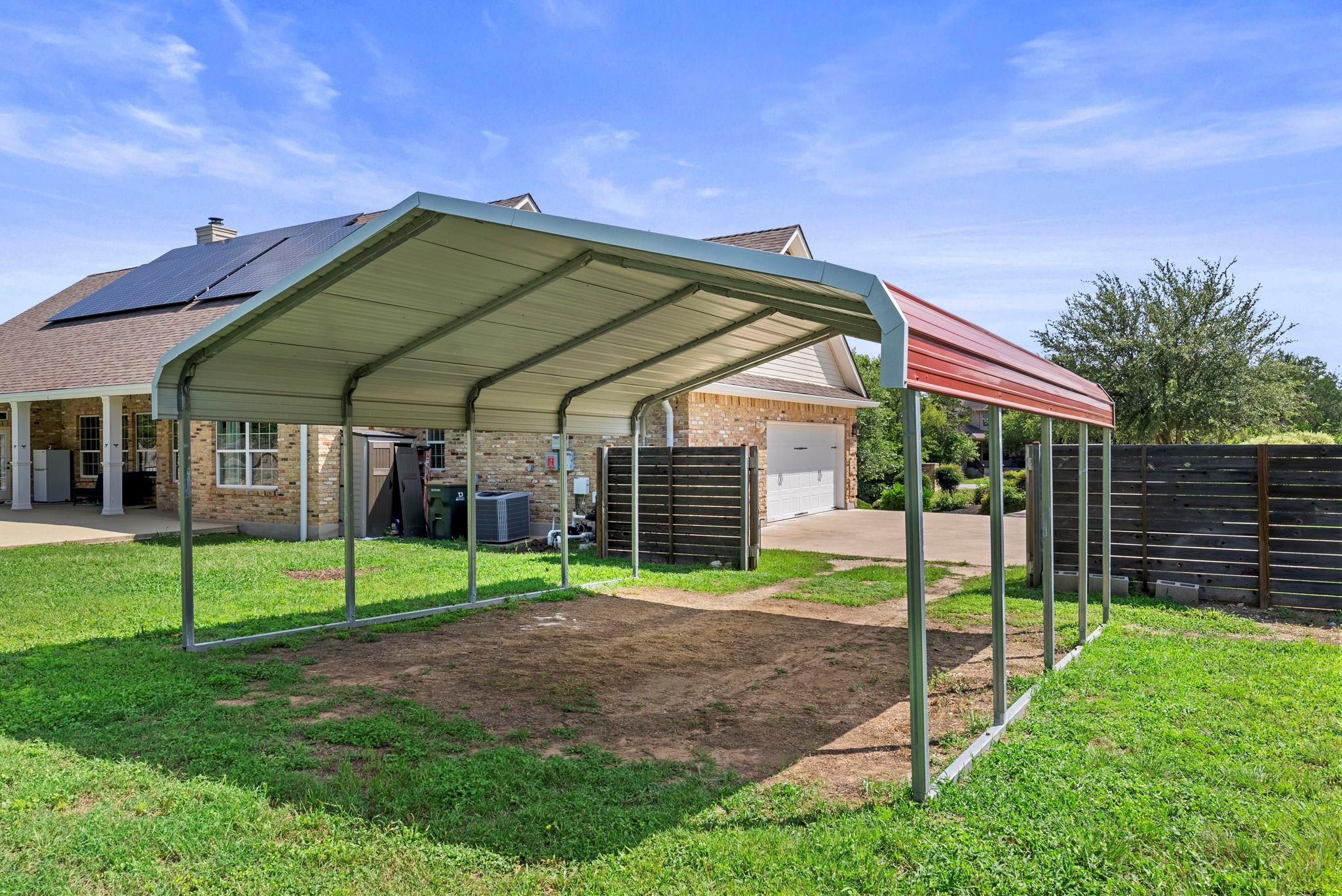 520 Goodnight Trl, Dripping Springs, TX 78620