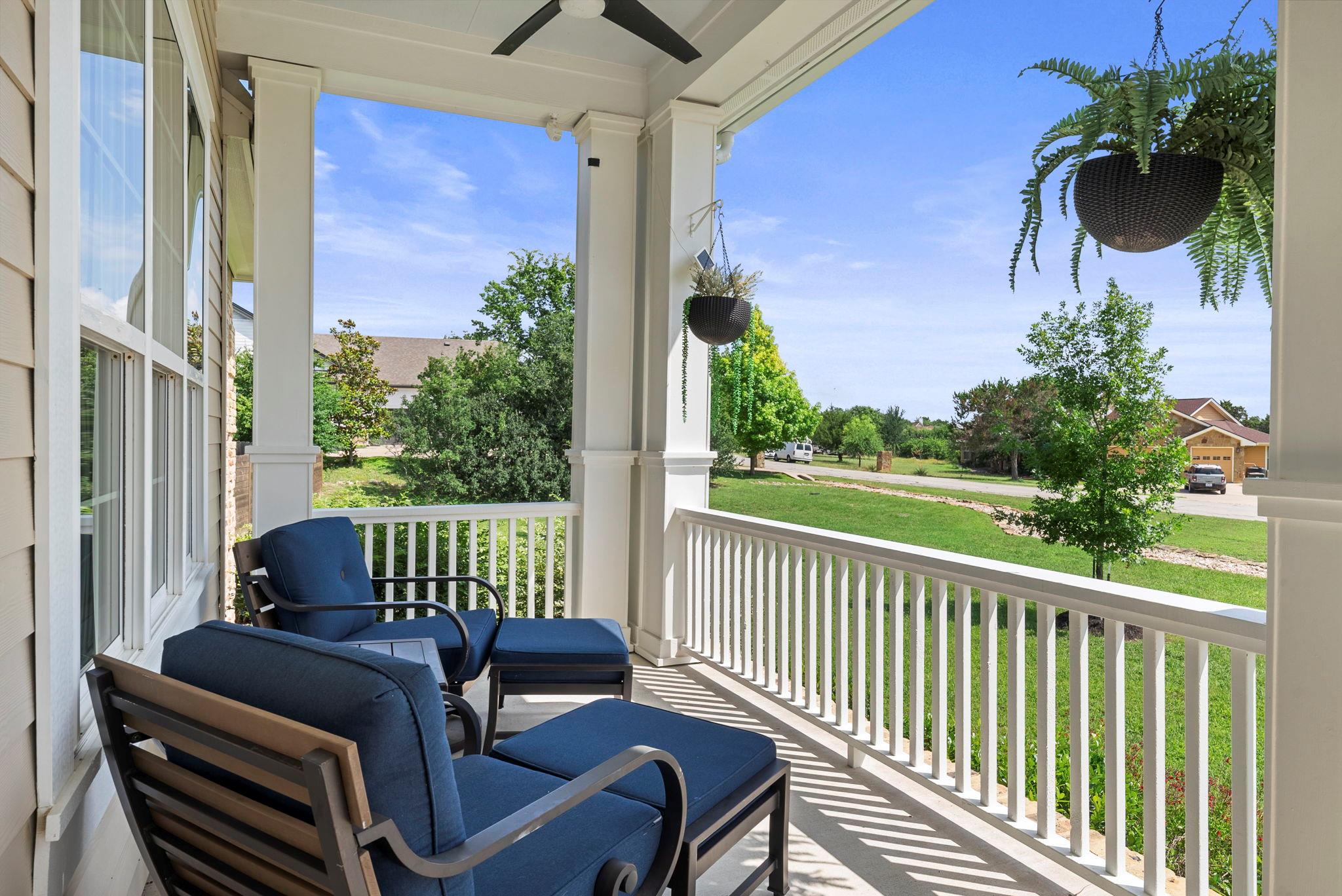520 Goodnight Trl, Dripping Springs, TX 78620