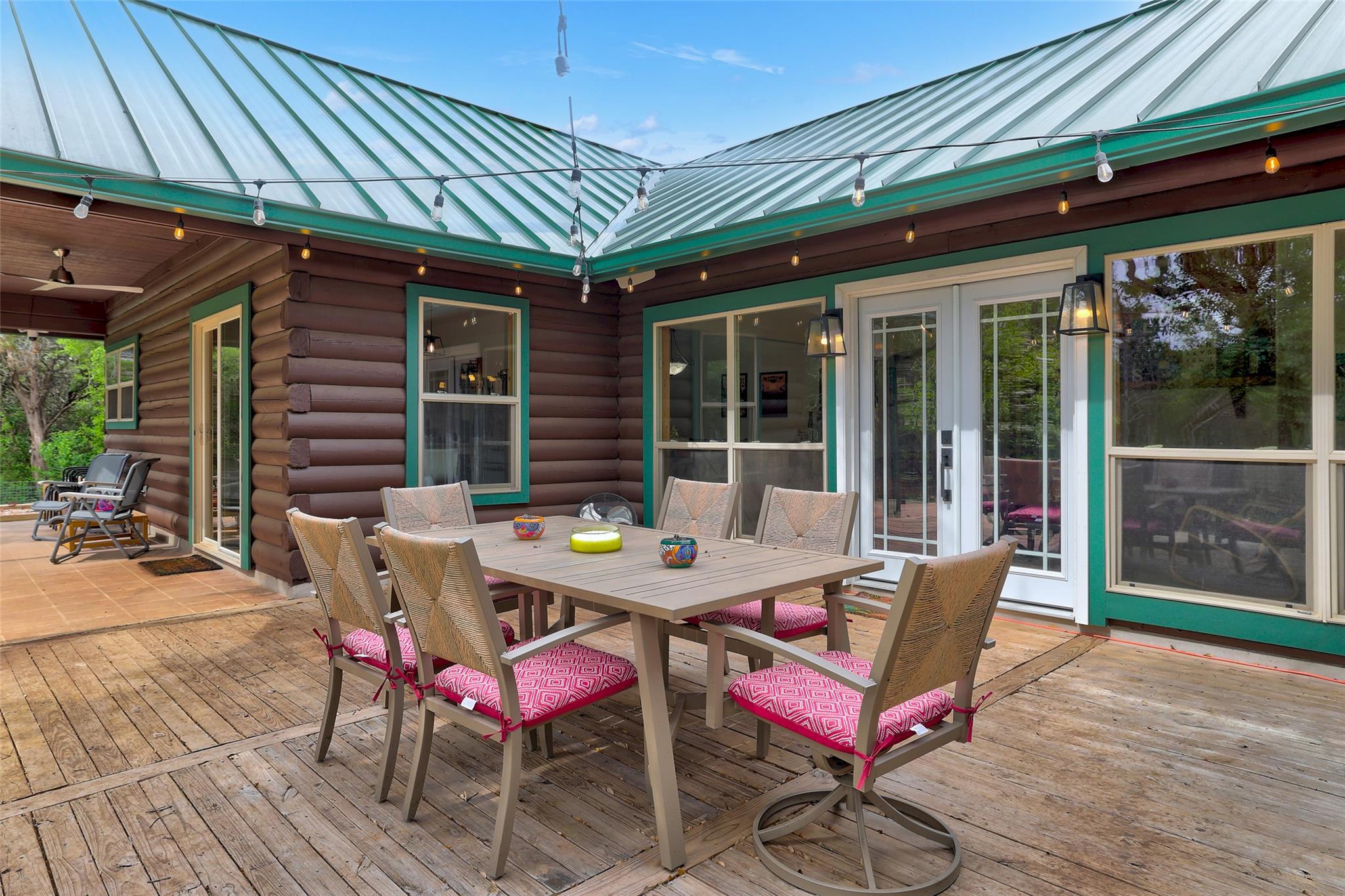 9854 N Weir Loop Cir, Austin, TX 78736