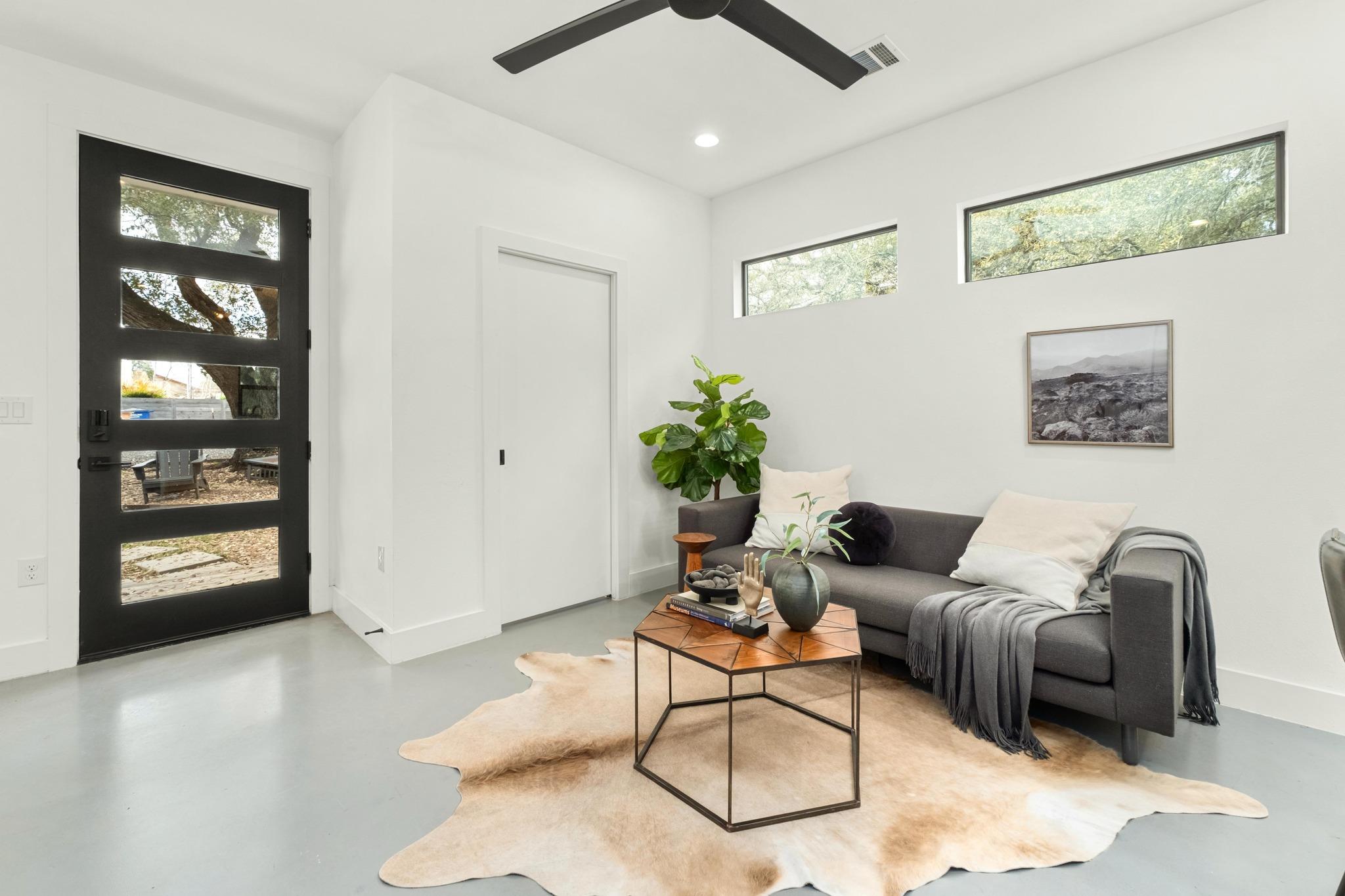 1183 Oakgrove Ave # 2, Austin, TX 78702