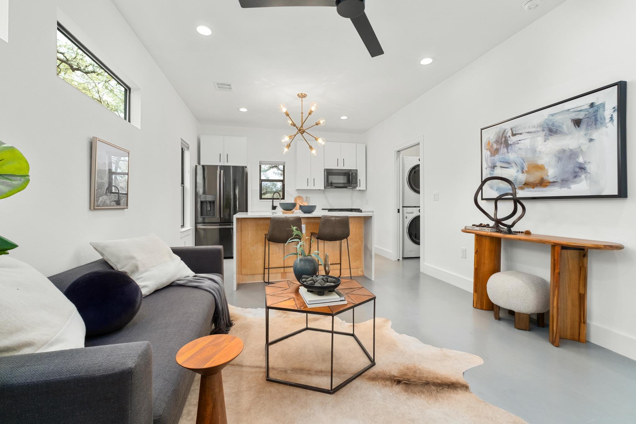 1183 Oakgrove Ave # 2, Austin, TX 78702