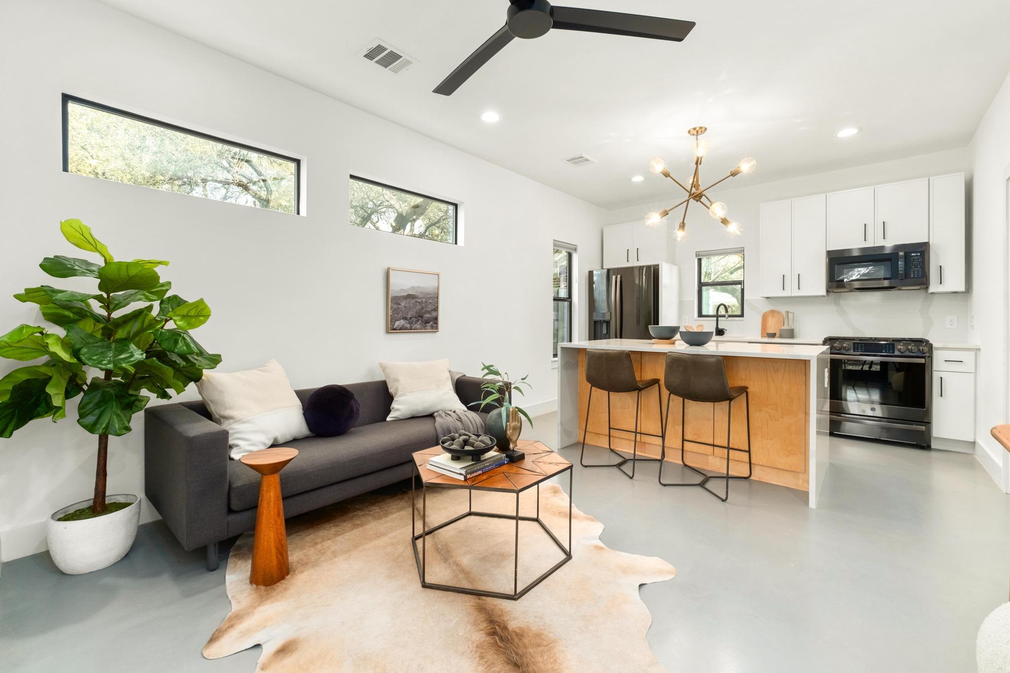 1183 Oakgrove Ave # 2, Austin, TX 78702