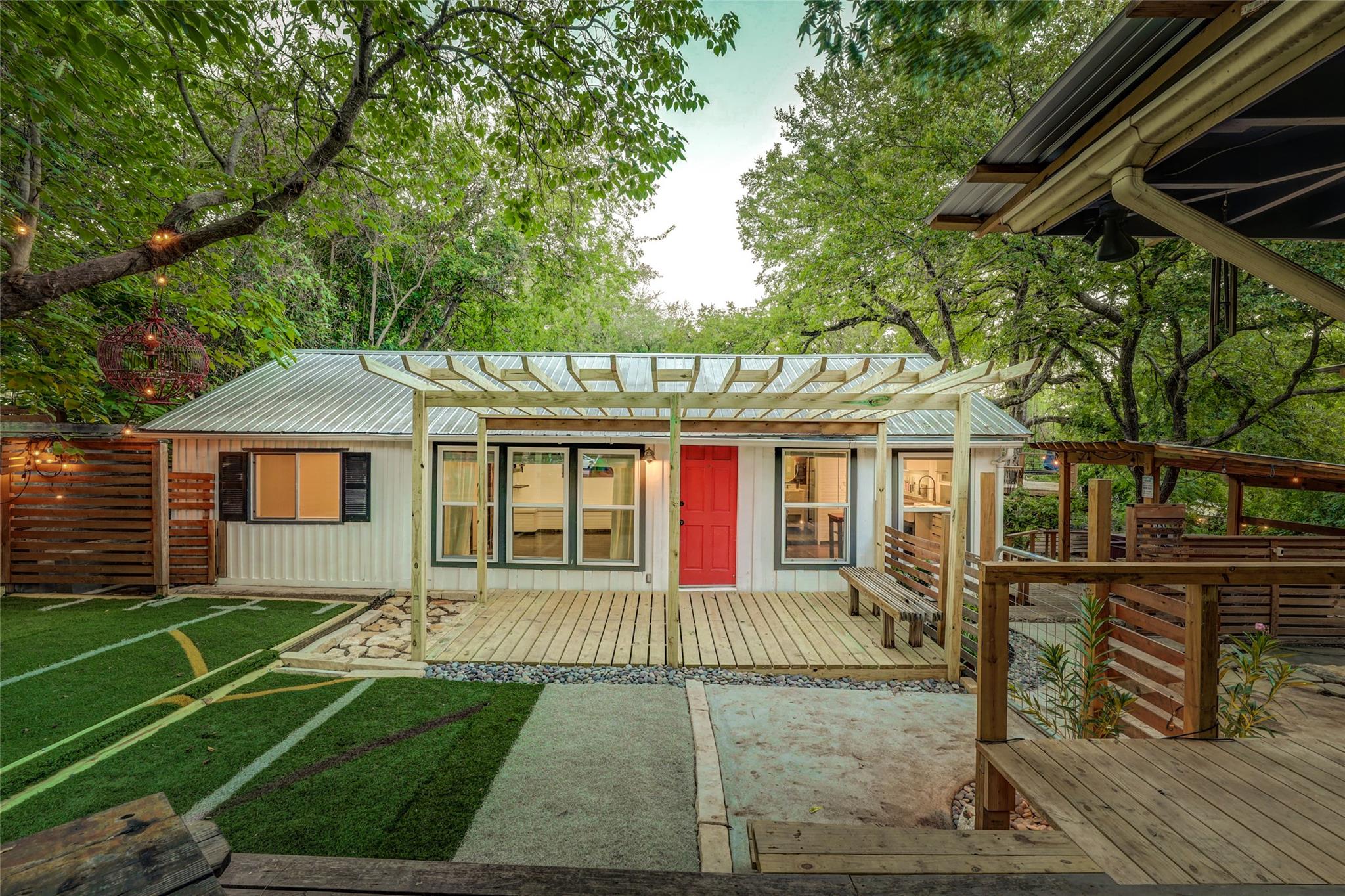 610 Terrell Hill Dr # B, Austin, TX 78704