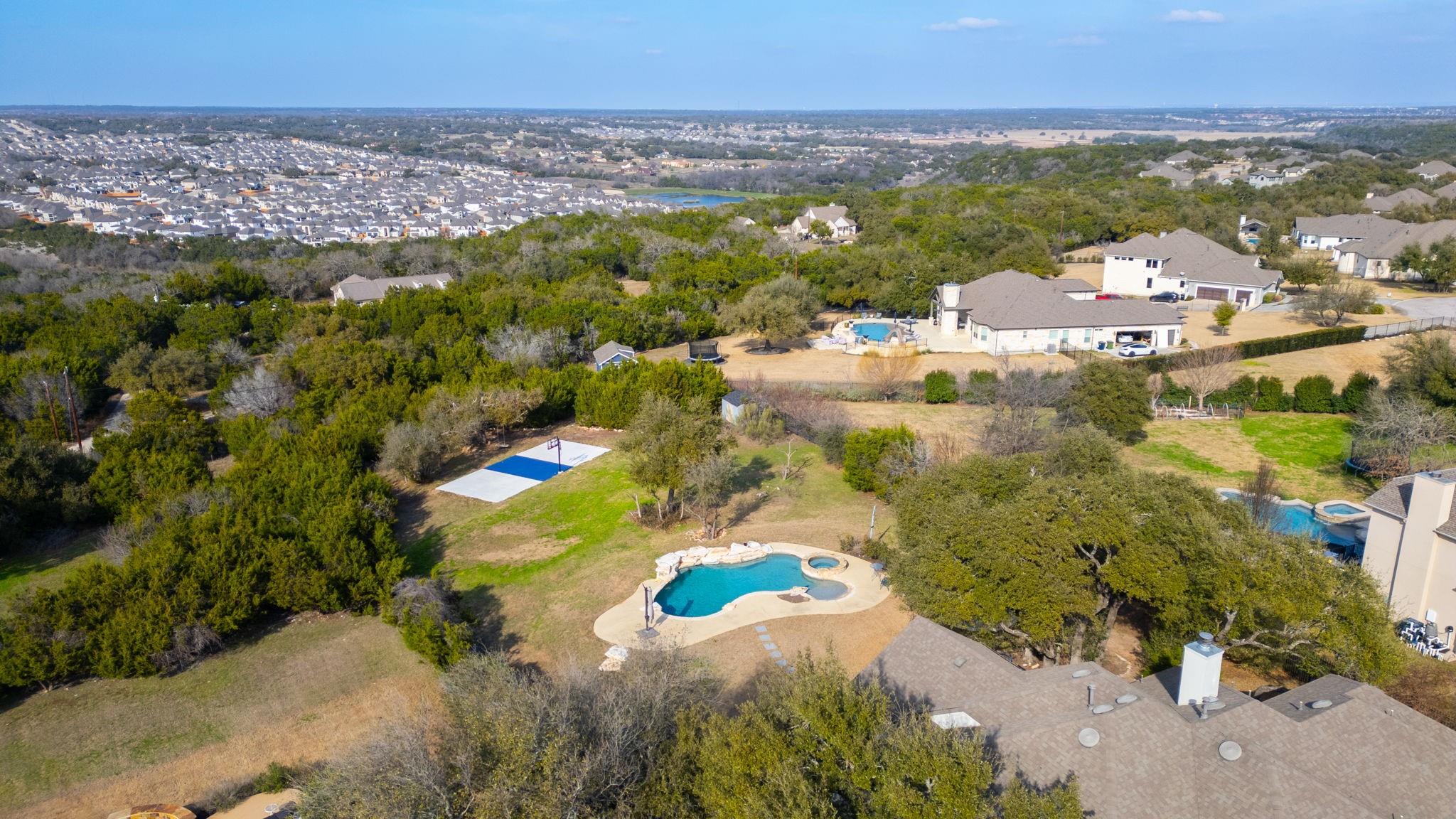3013 Vista Heights Dr, Leander, TX 78641