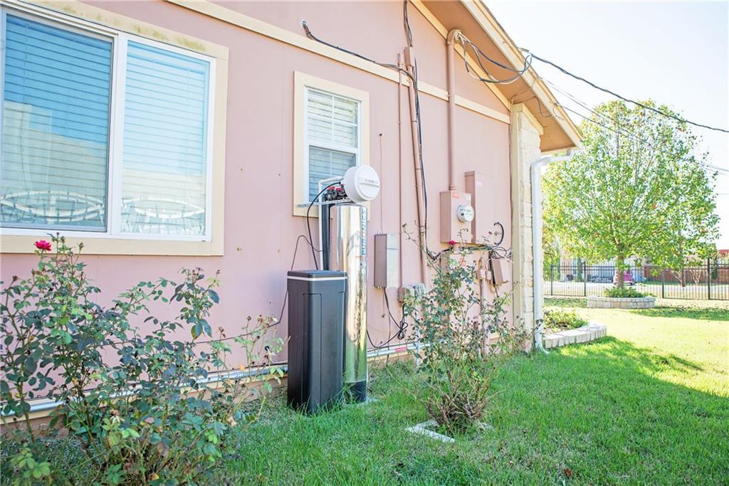 202 Spring Garden Dr # A, Hutto, TX 78634