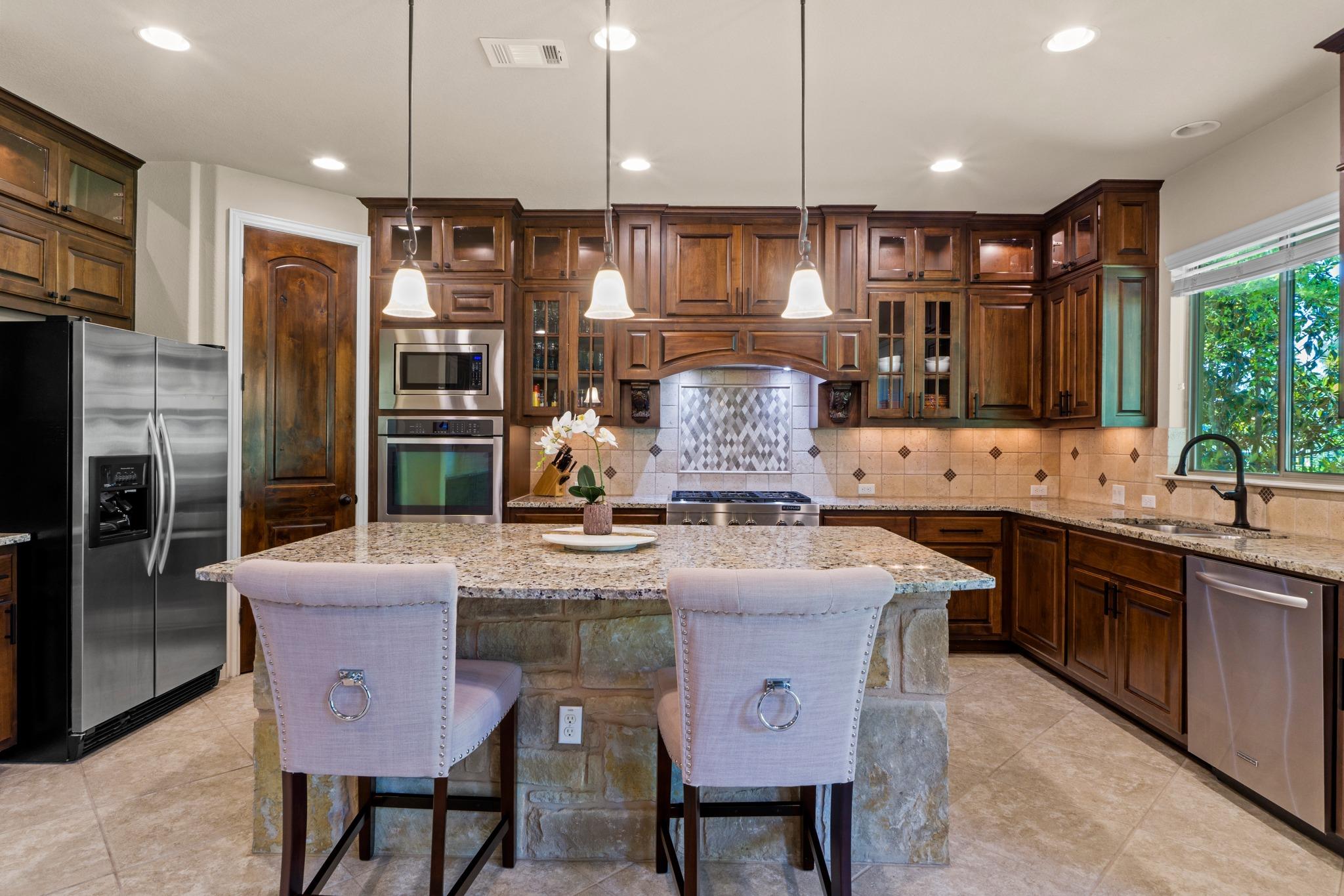 4523 Sansone Dr, Round Rock, TX 78665