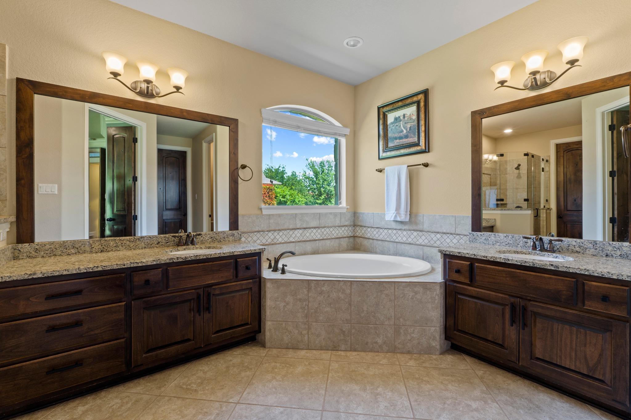 4523 Sansone Dr, Round Rock, TX 78665