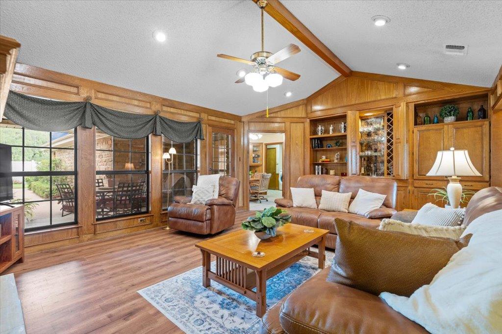118 Longhorn, Horseshoe Bay, TX 78657