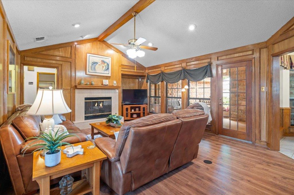 118 Longhorn, Horseshoe Bay, TX 78657