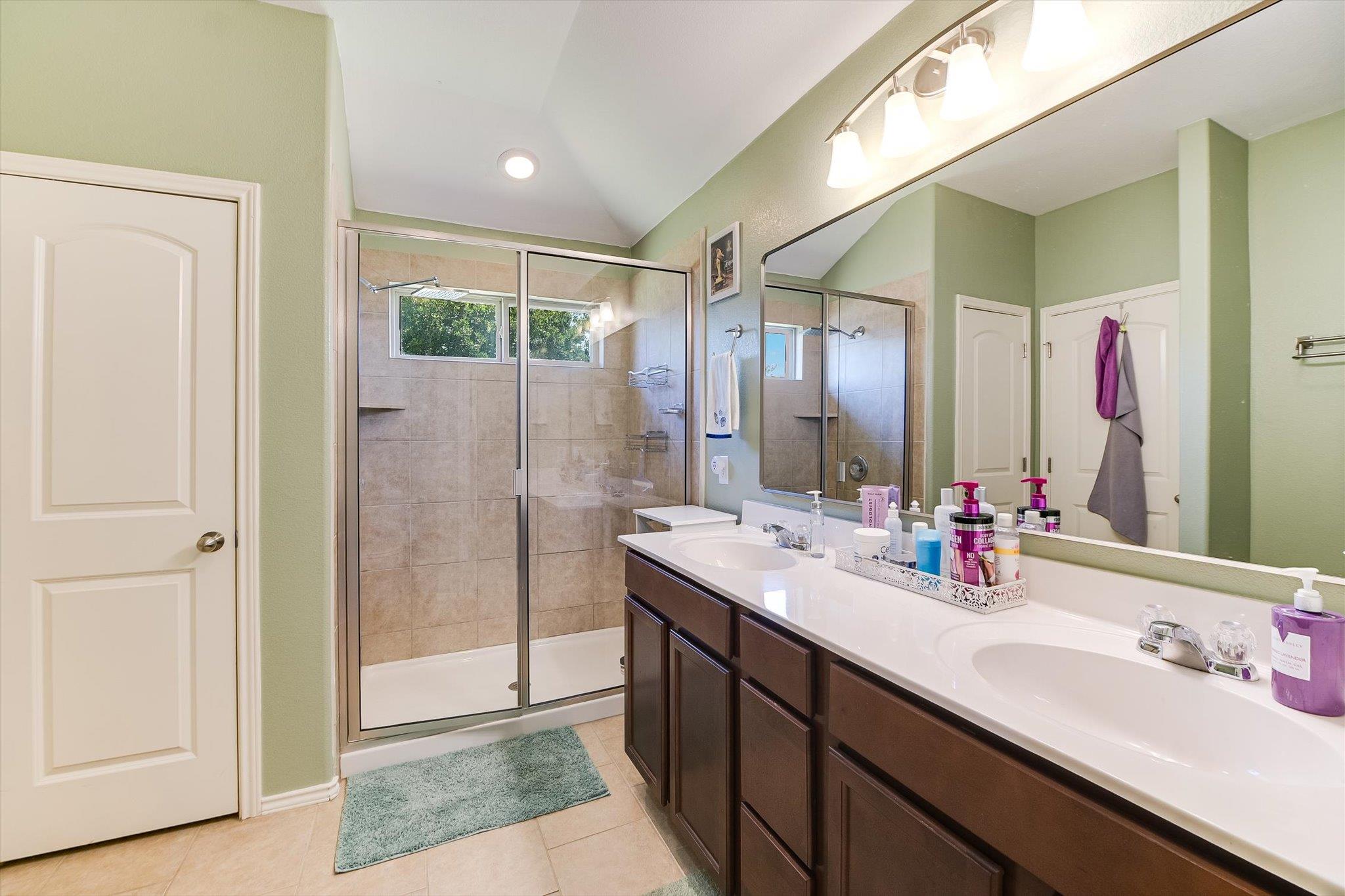 536 Dragon Ridge Rd, Buda, TX 78610