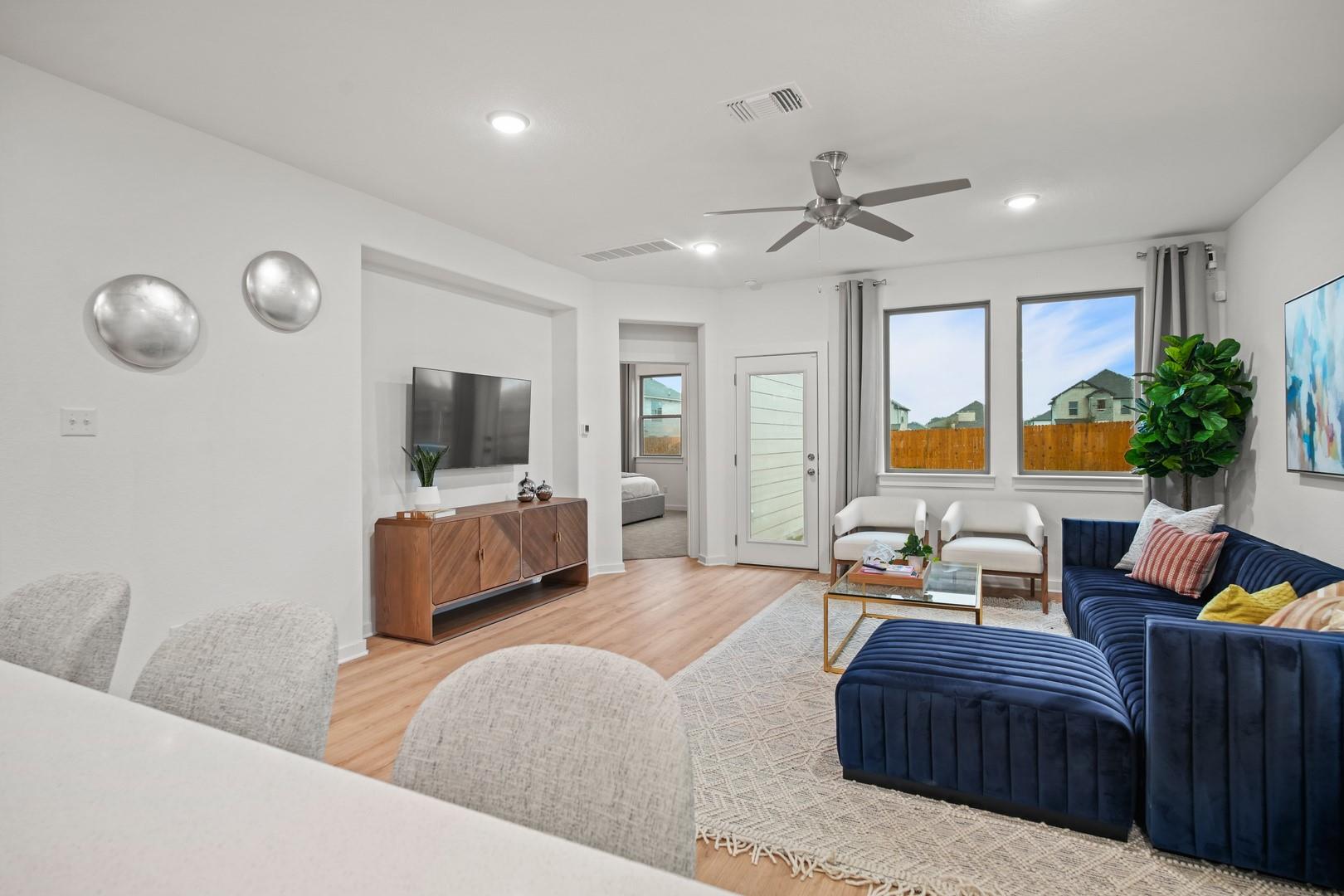 220 Hornet St, Elgin, TX 78621