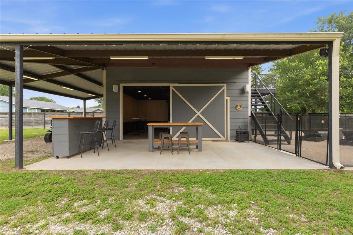 152 Keawakapu Dr, Bastrop, TX 78602